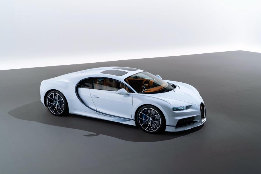  Bugatti Chiron Sky View Show Car 2018 года  (фото 8 из 14)